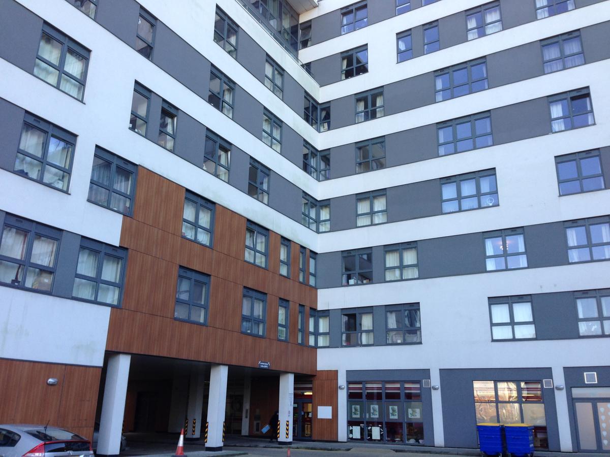 Linx Apartments Skyline Plaza Basingstoke Eksteriør billede